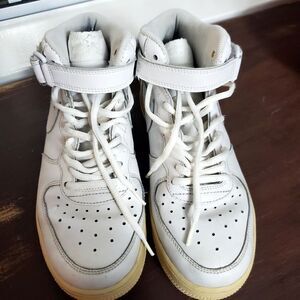 White Nike shoes